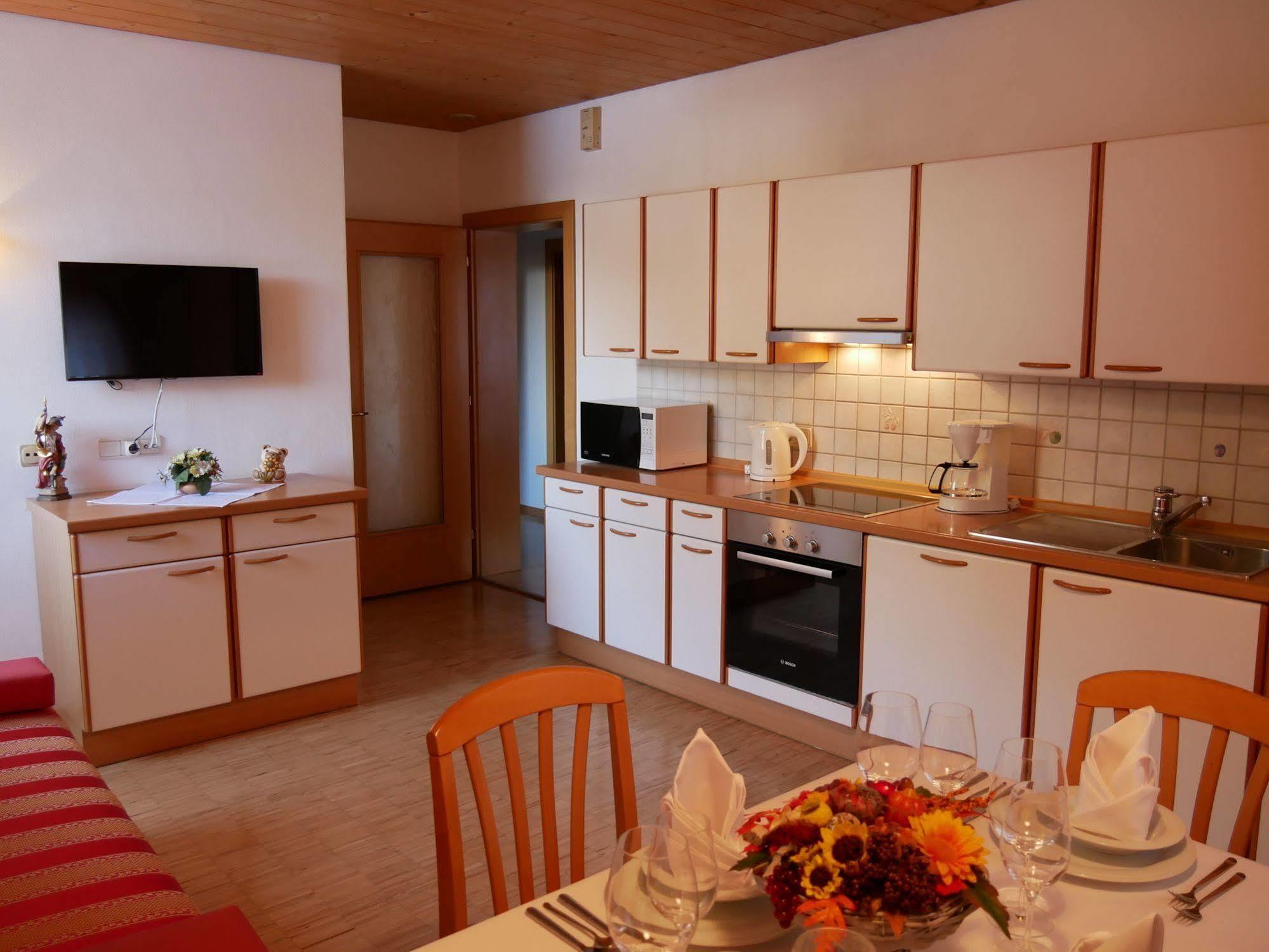 Appartmenthotel Residence Elvis Ortisei Exterior photo